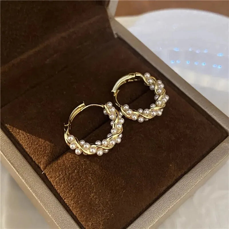 French Imitation Pearl Circel Earring Small round Hoop Earrings for Women New Design Texture Earrings Jewelry Elegant Gift